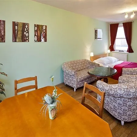 Capital Apartmanhotel 3*