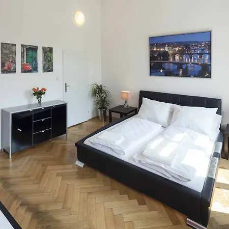 Apartmanhotel Capital