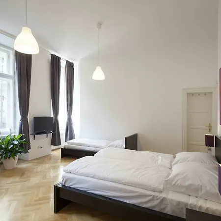Apartmanhotel Capital