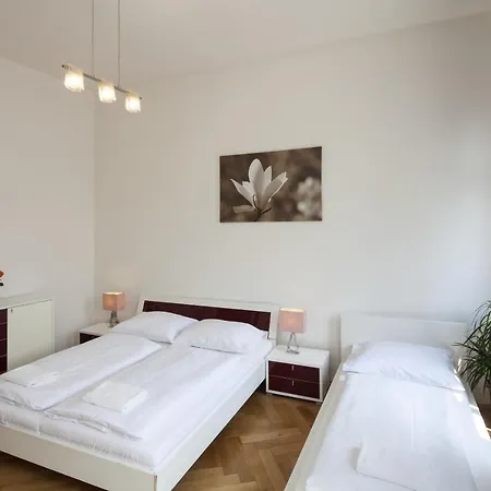 Apartmanhotel Capital